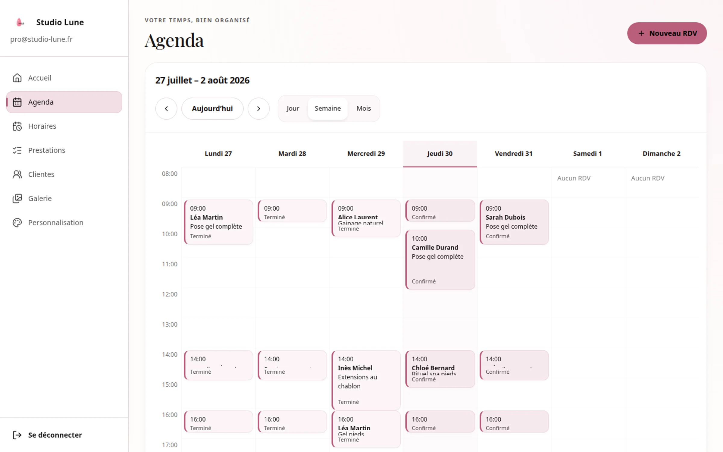 Agenda professionnel : semaine remplie de rendez-vous fictifs pour illustrer la gestion du salon